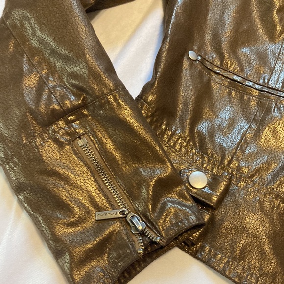 Bisou Bisou sheen look Moto jacket size L but runs small - Picture 3 of 12